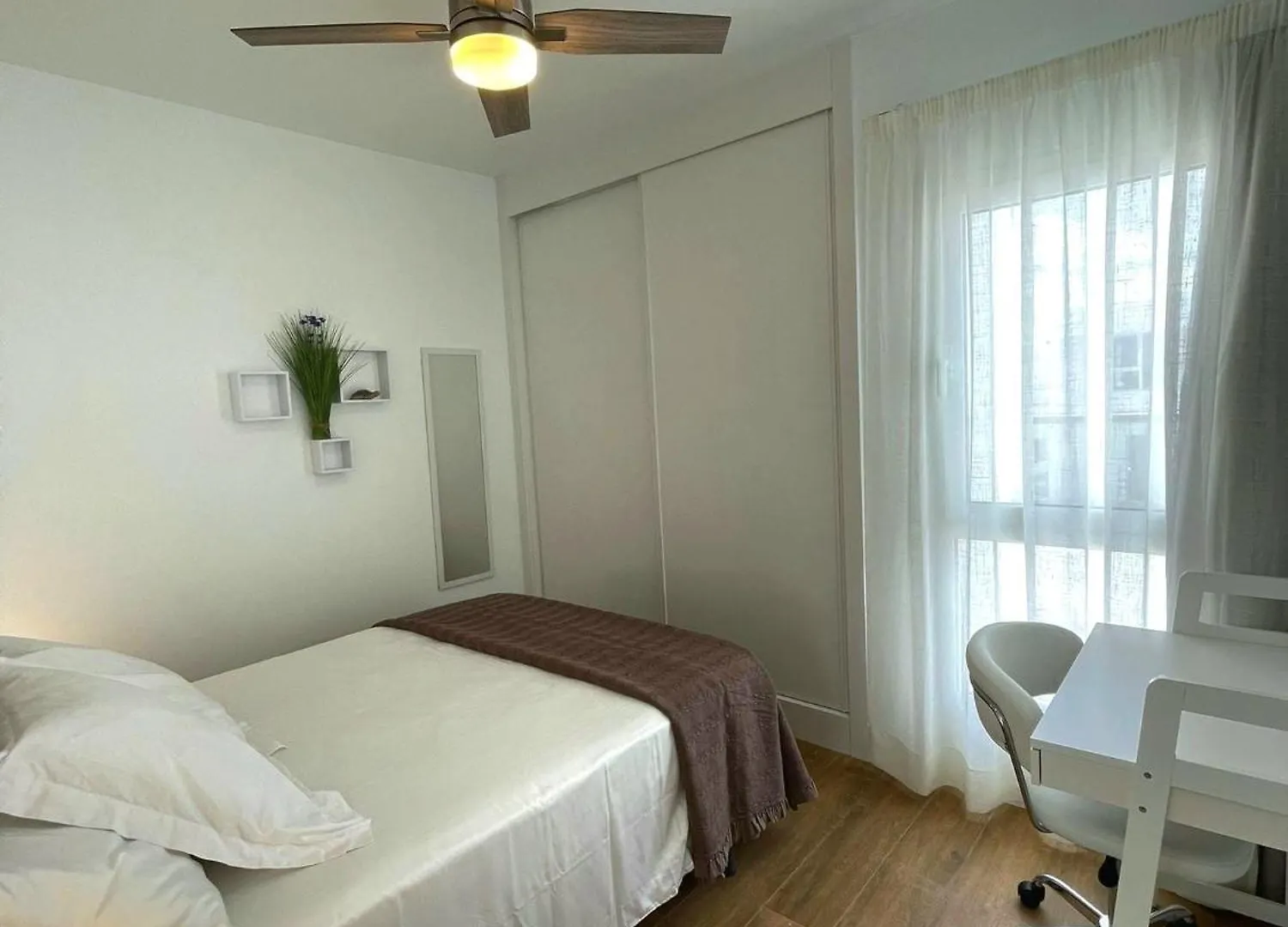 Serena Holiday Homes By Livvo Playa Blanca  Villa