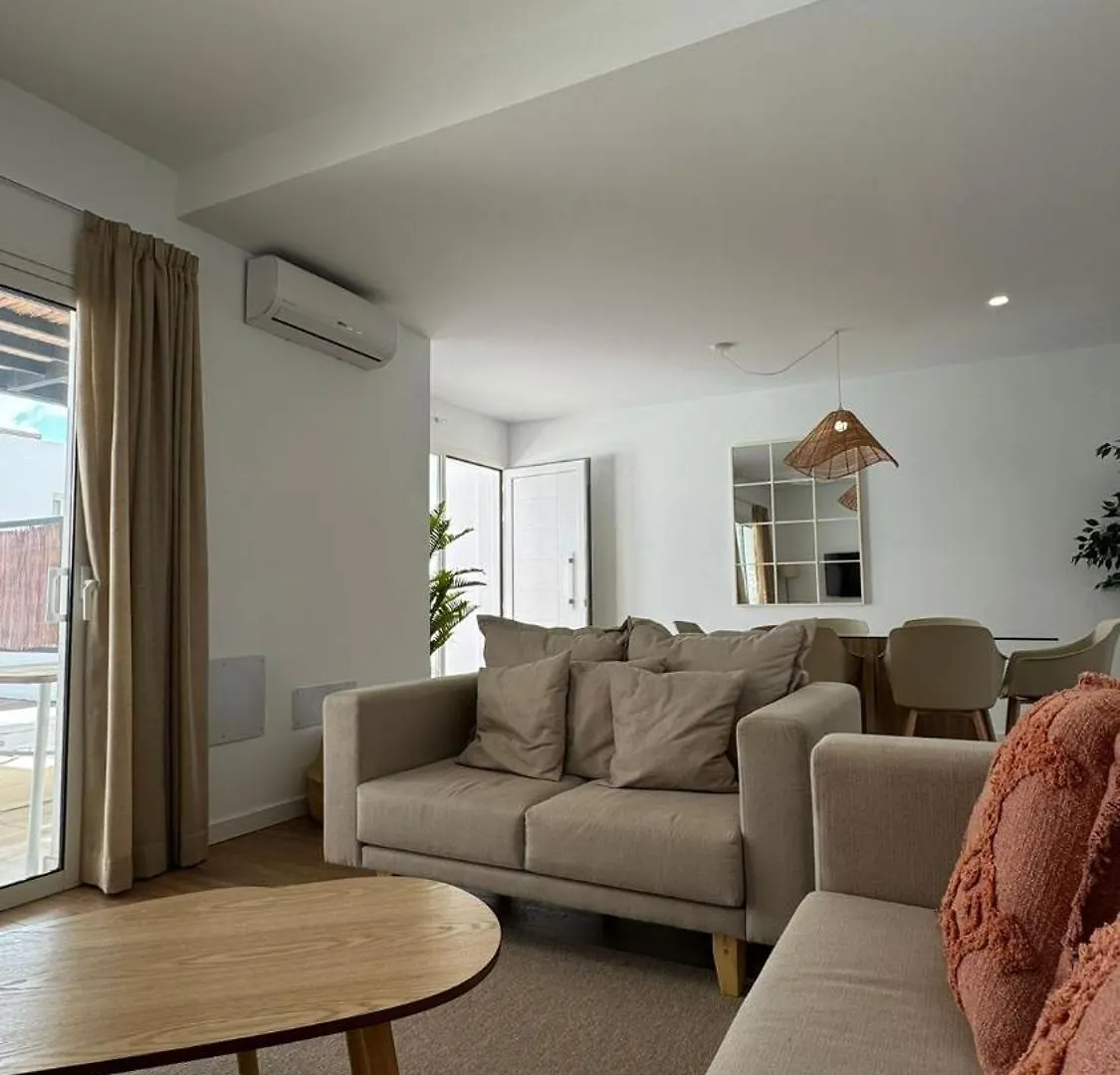 Serena Holiday Homes By Livvo Playa Blanca  Spain