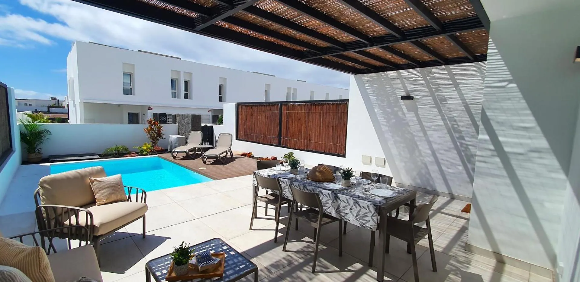 Villa Serena Holiday Homes By Livvo Playa Blanca  Spain