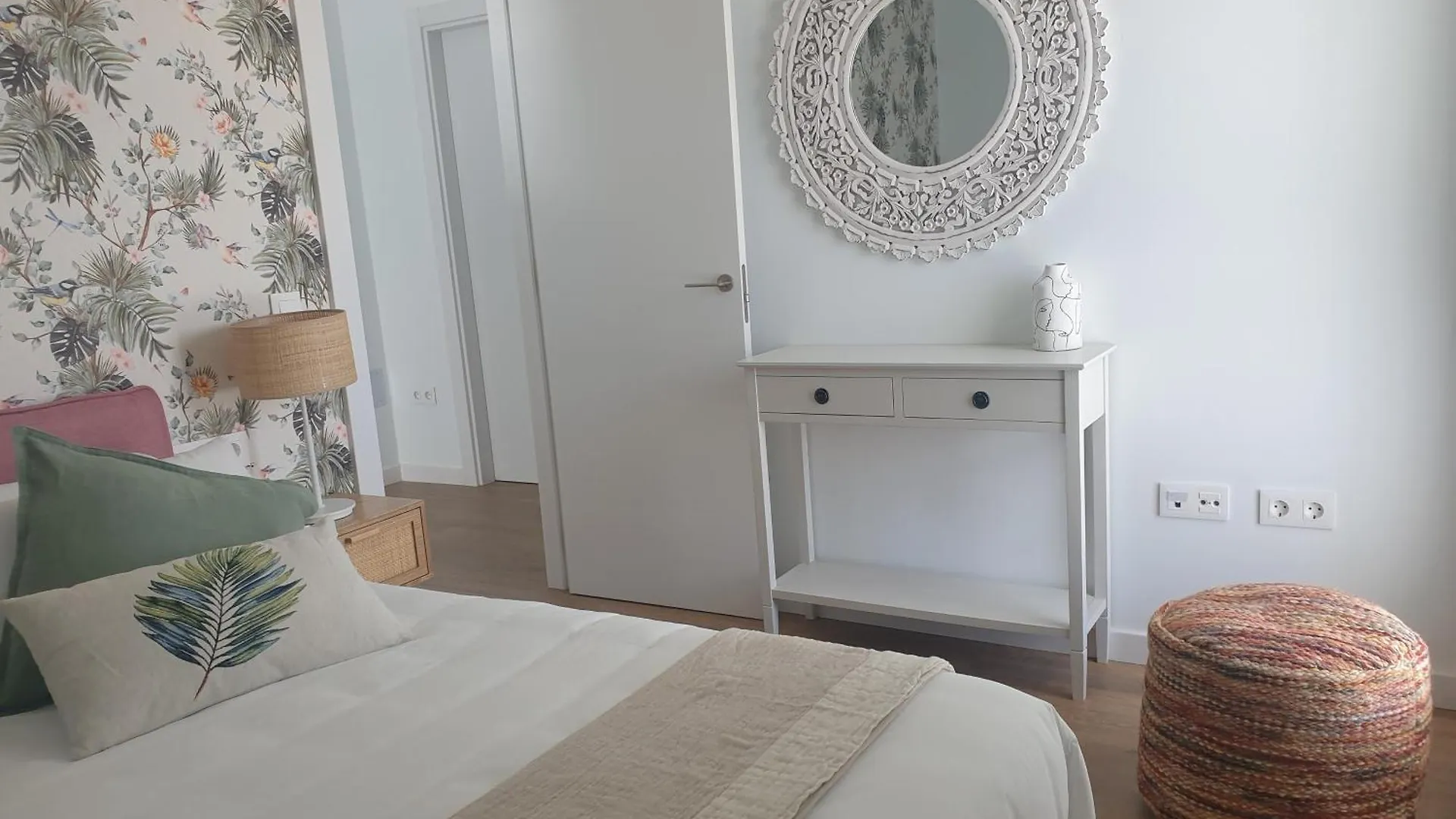 Serena Holiday Homes By Livvo Playa Blanca  Villa