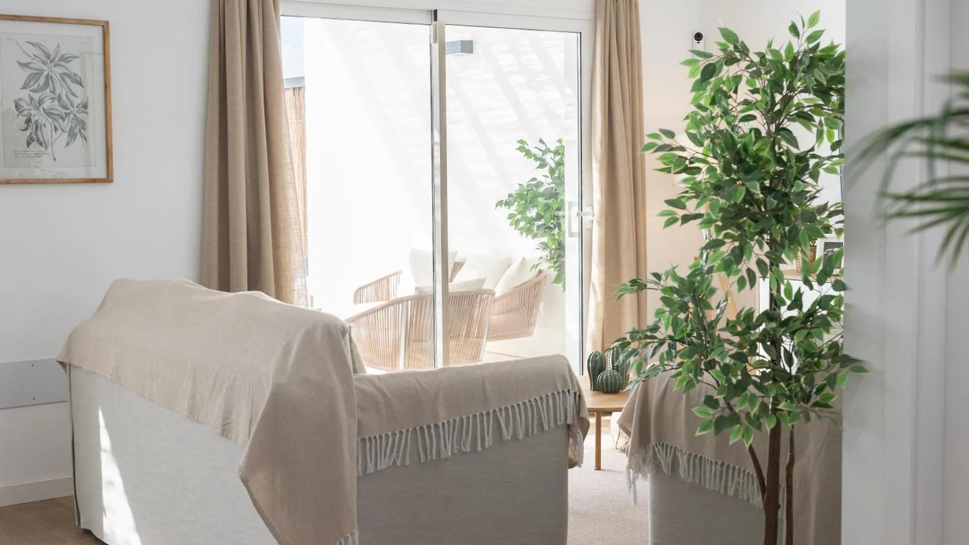Serena Holiday Homes By Livvo Playa Blanca